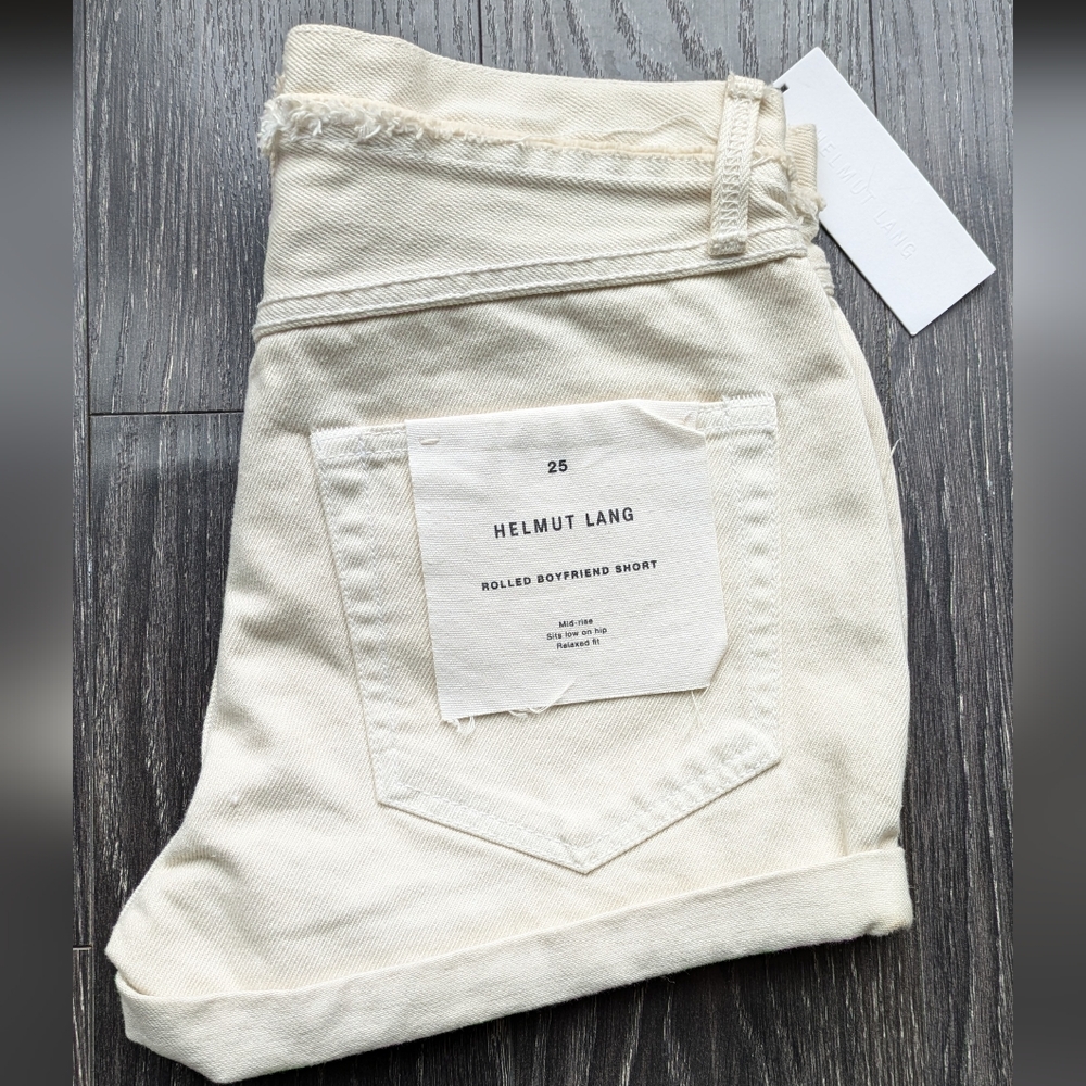 Helmut Lang Rolled Boyfriend Short Dove